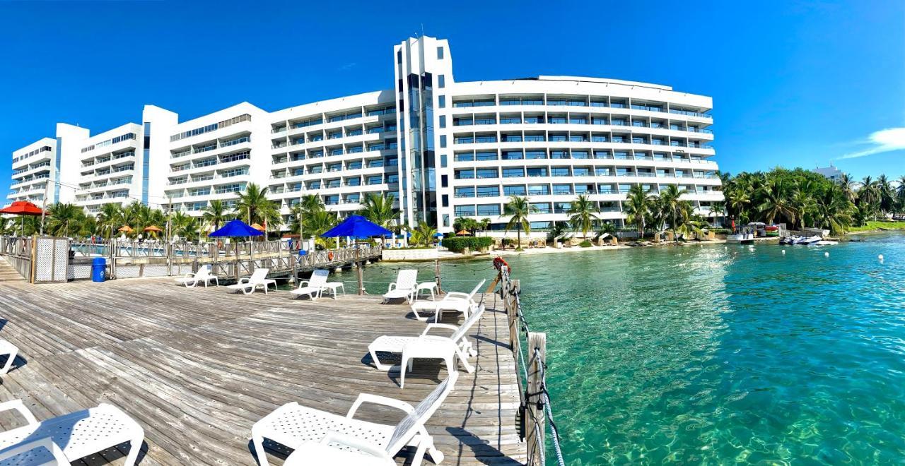 Exclusivos Apartamentos Con Playa Privada San Andrés المظهر الخارجي الصورة