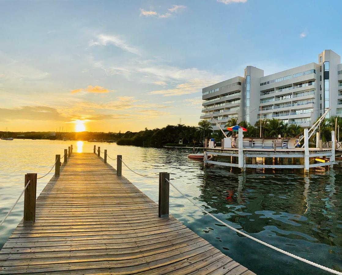 Exclusivos Apartamentos Con Playa Privada San Andrés المظهر الخارجي الصورة
