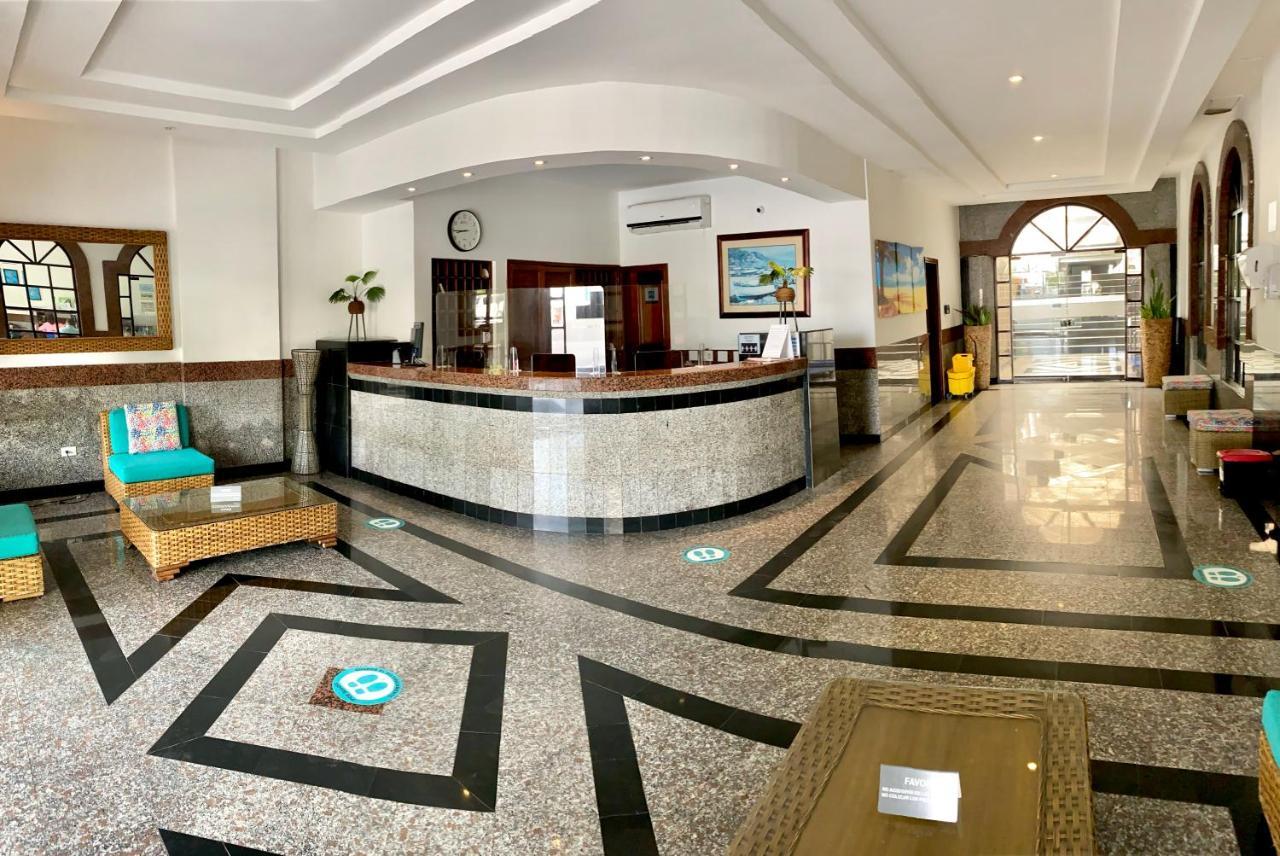 Exclusivos Apartamentos Con Playa Privada San Andrés المظهر الخارجي الصورة