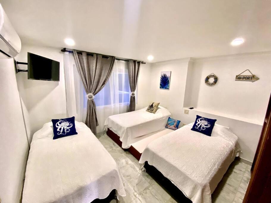 Exclusivos Apartamentos Con Playa Privada San Andrés الغرفة الصورة